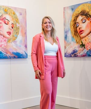 img-grad-feature-ellis-hollering