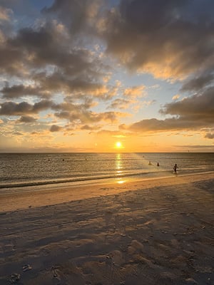Sarasota_Beach-Sunset_500x
